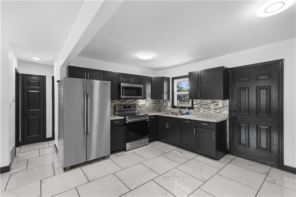 1018 Mildred Street — photo 11