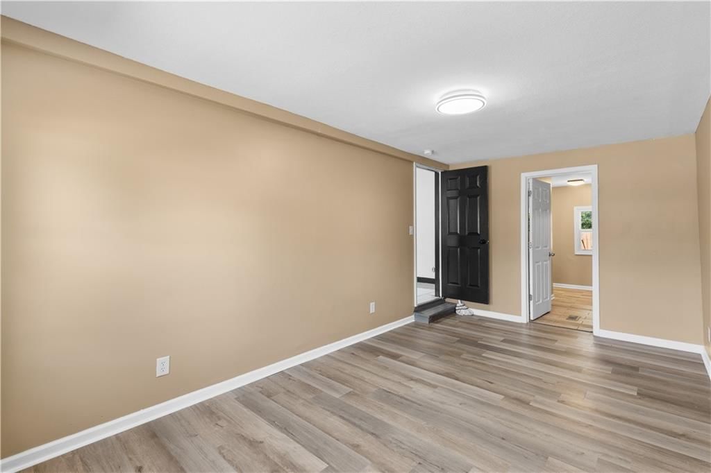 1018 Mildred Street — photo 15