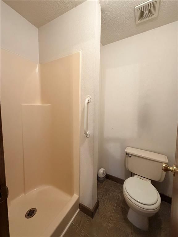 98 W Leighton Street — photo 16
