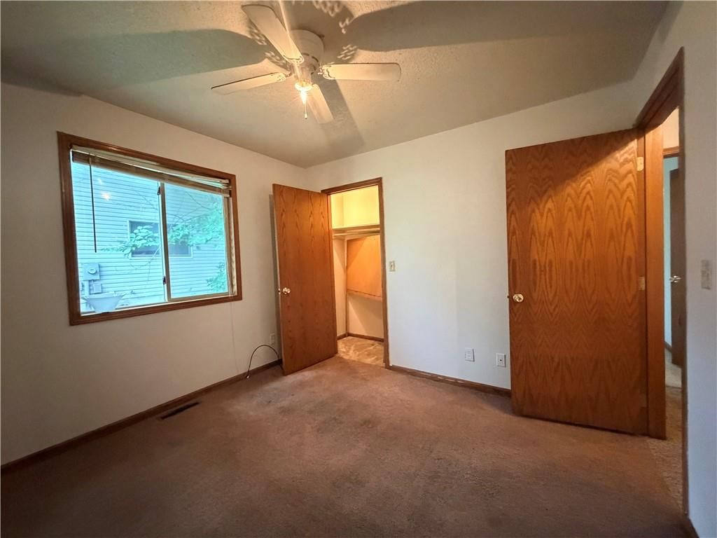 98 W Leighton Street — photo 20
