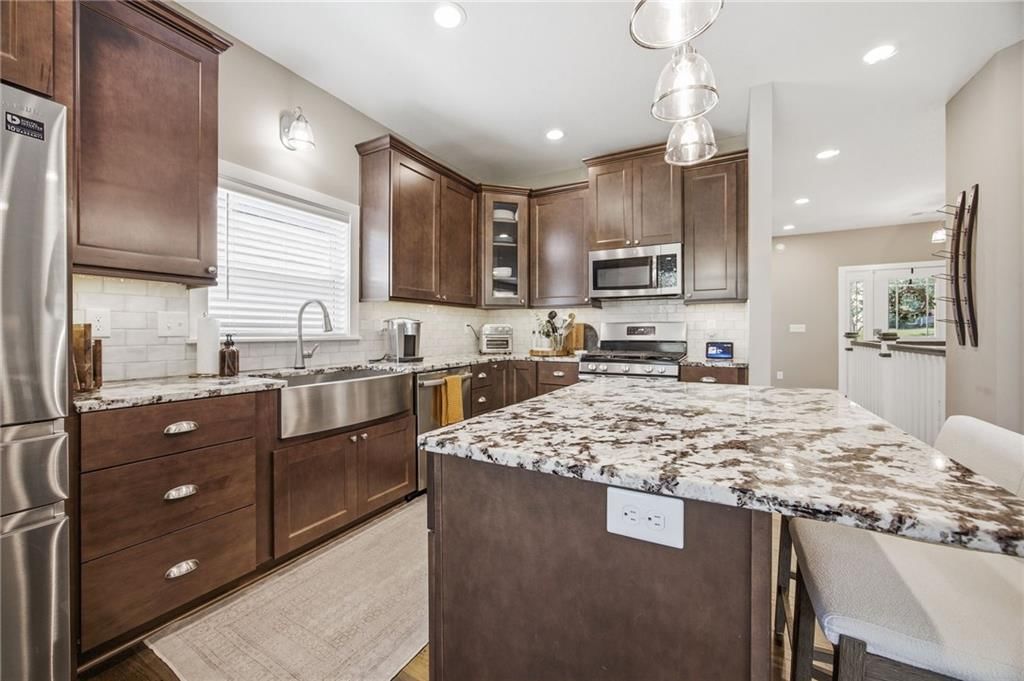 23152 W 126 Street — photo 11