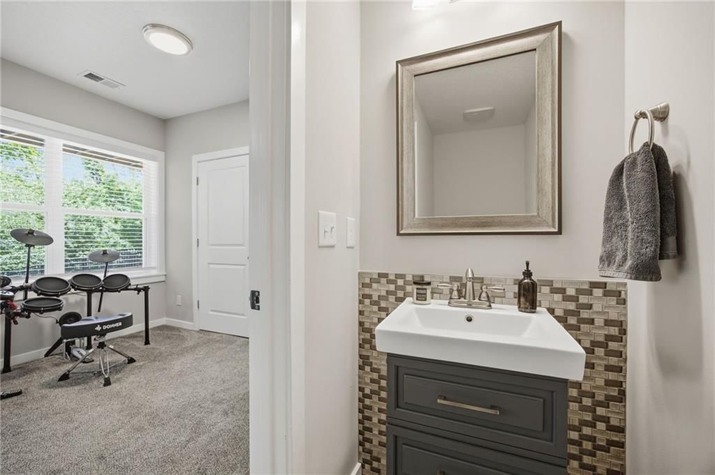23152 W 126 Street — photo 31