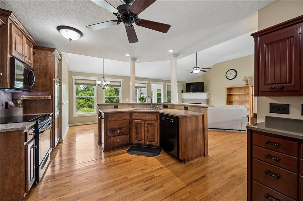 15735 NW Morgan Street — photo 12