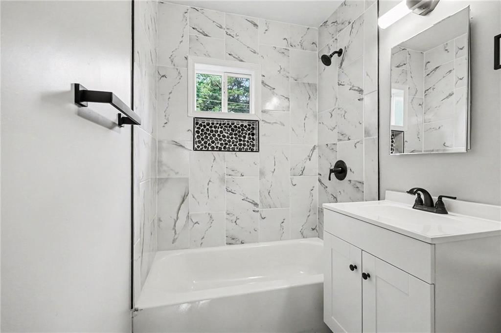 744 N 82nd Street — photo 11