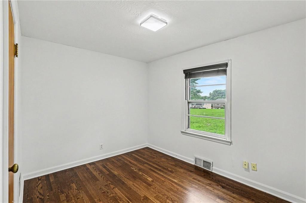 7503 Harry S Truman Road — photo 21