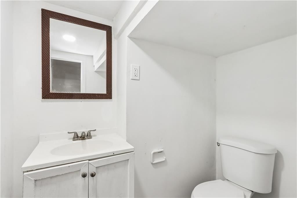 424 N Brighton Avenue — photo 15