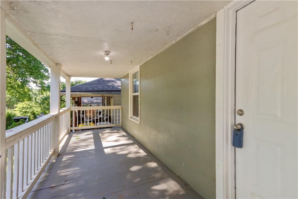424 N Brighton Avenue — photo 20