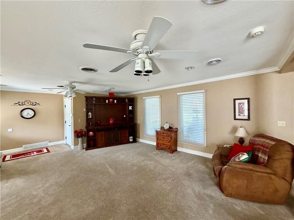 305 Fremont Street — photo 15