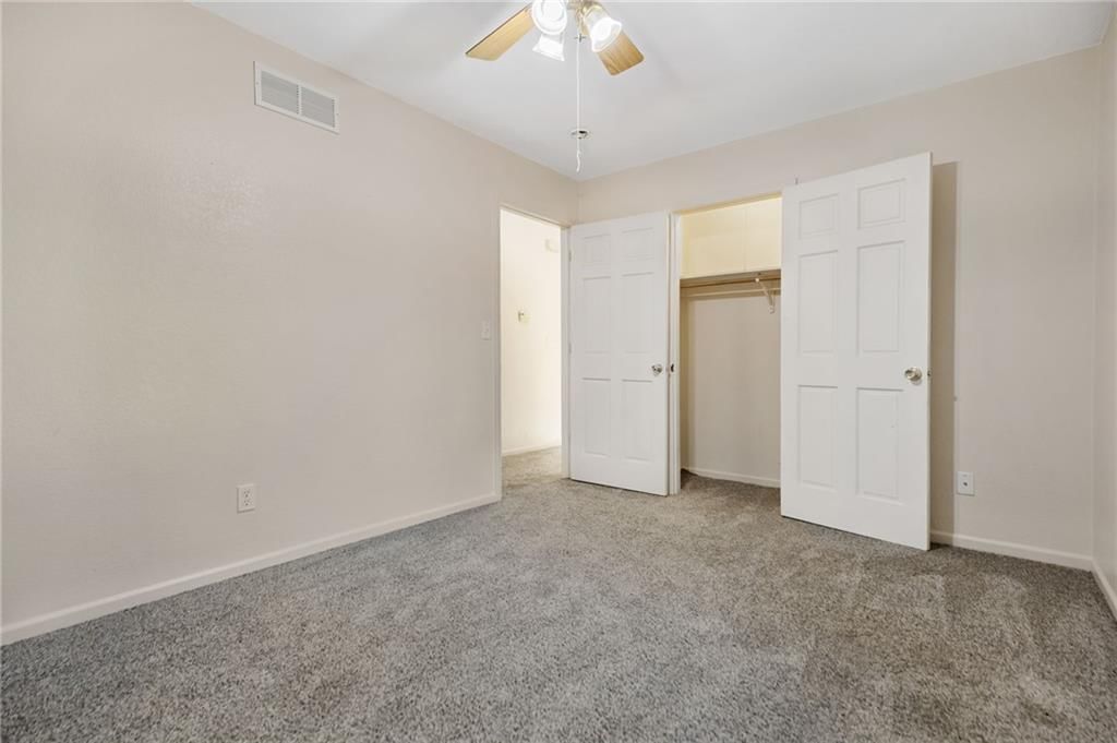 710 N Brown Street — photo 11
