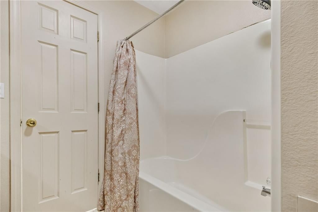 710 N Brown Street — photo 14