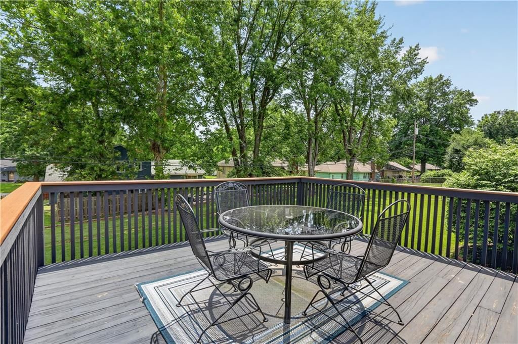 6107 Harvard Avenue — photo 21