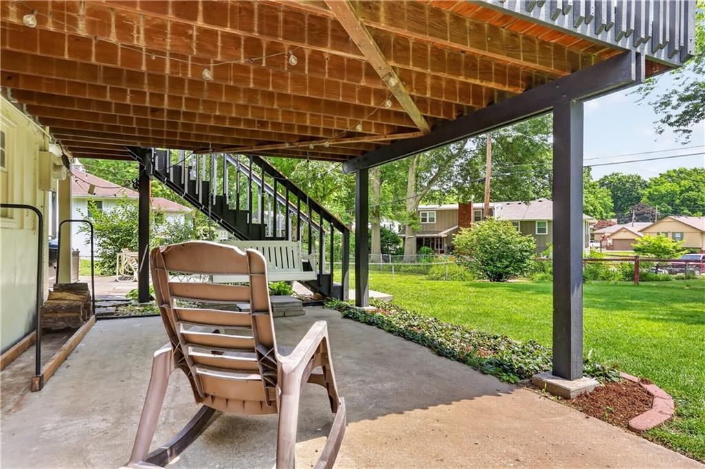 6107 Harvard Avenue — photo 22