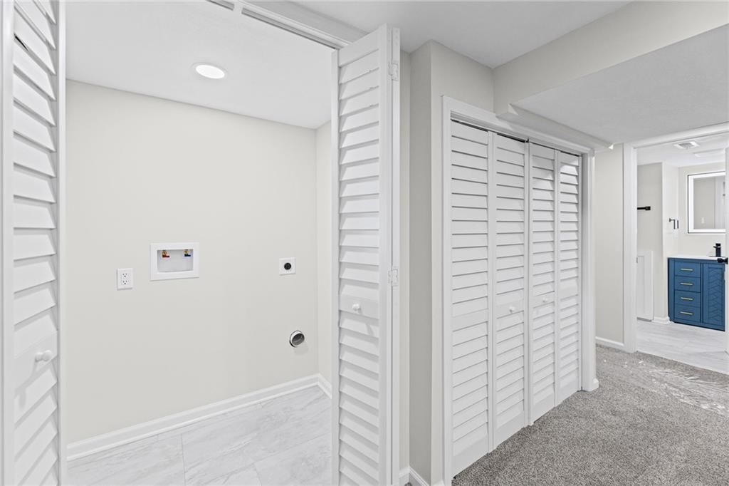 9724 Slater Lane — photo 33