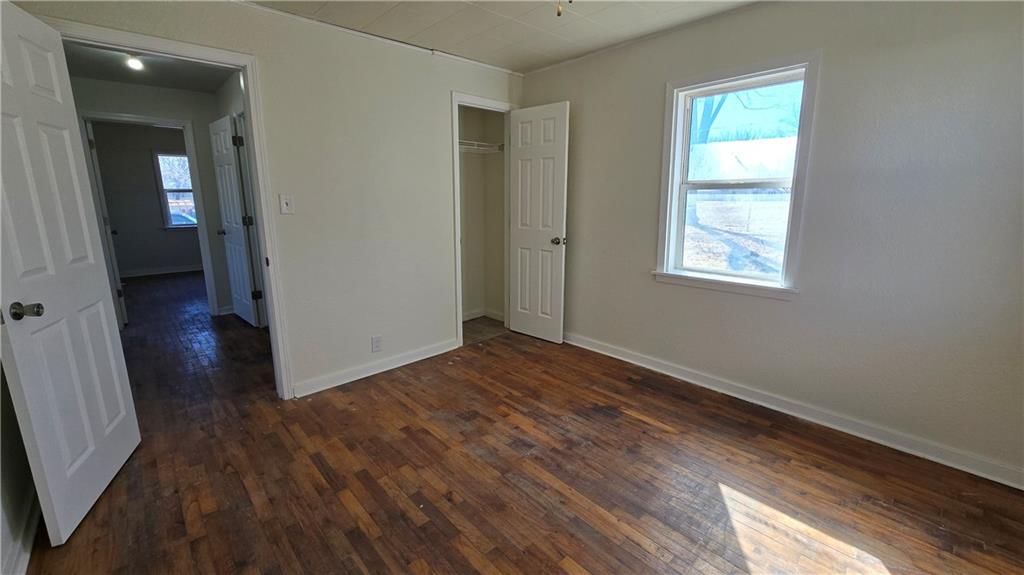 1114 Comstock Street — photo 11