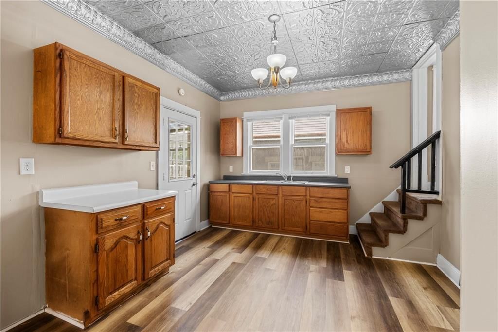 506 W Walnut Street — photo 17
