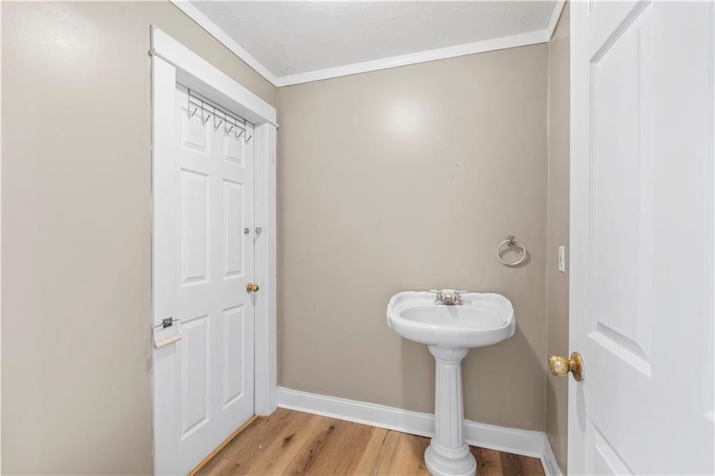 506 W Walnut Street — photo 22