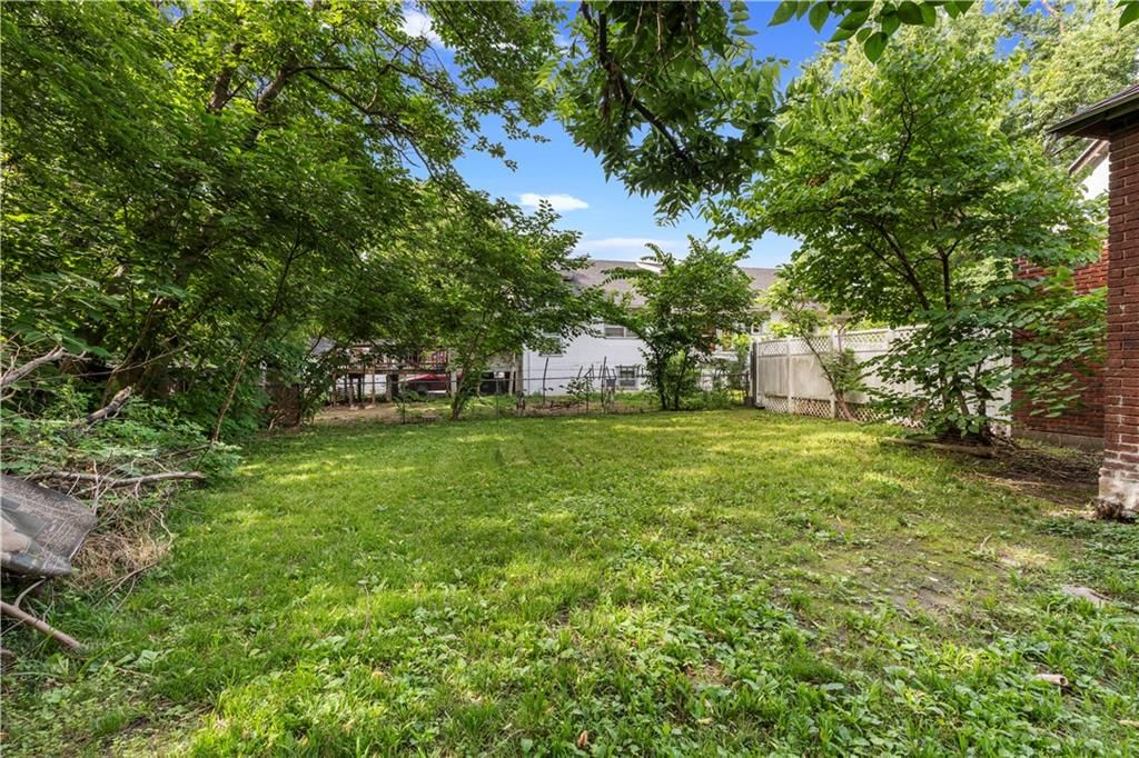506 W Walnut Street — photo 45