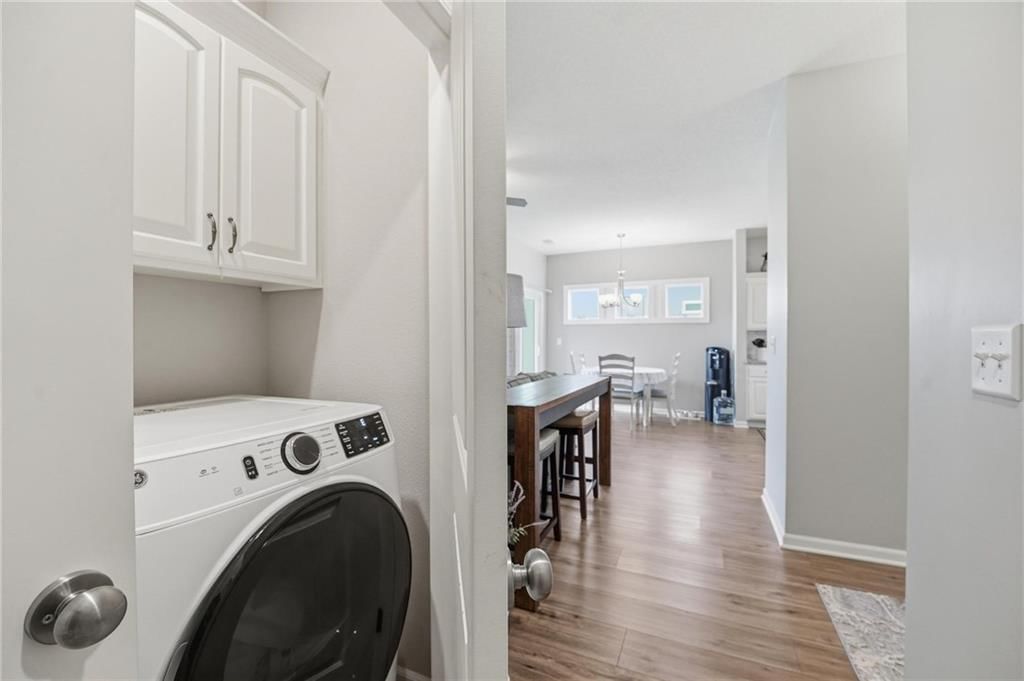 409 NE Ash Street — photo 13
