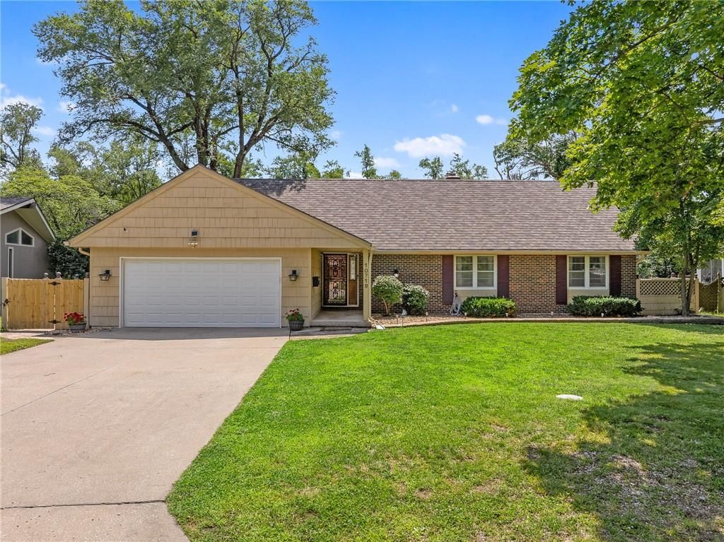 10719 Cypress Avenue, Kansas City, MO