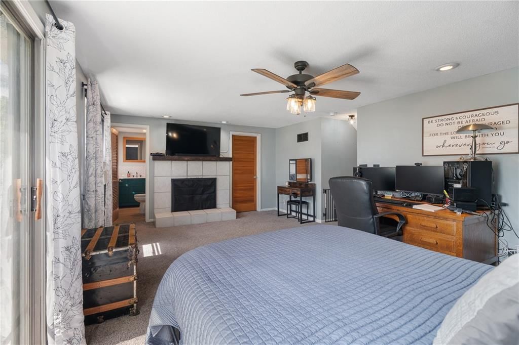 10719 Cypress Avenue — photo 4