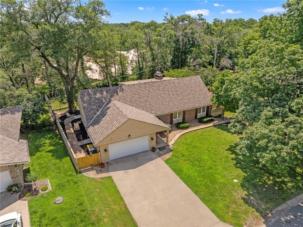 10719 Cypress Avenue — photo 43