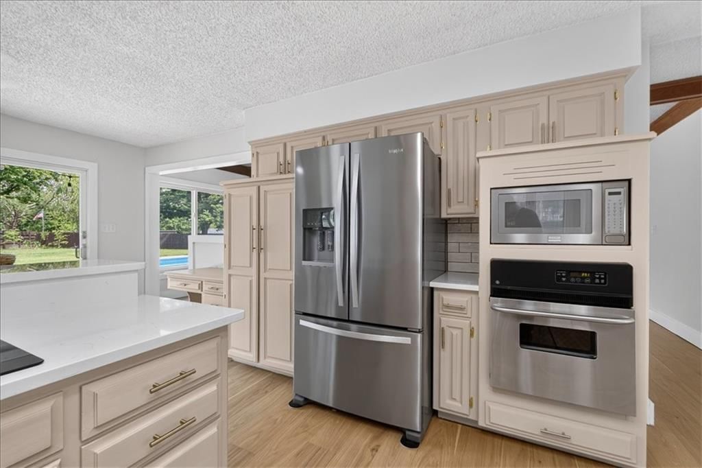 904 SW 44TH Street — photo 12