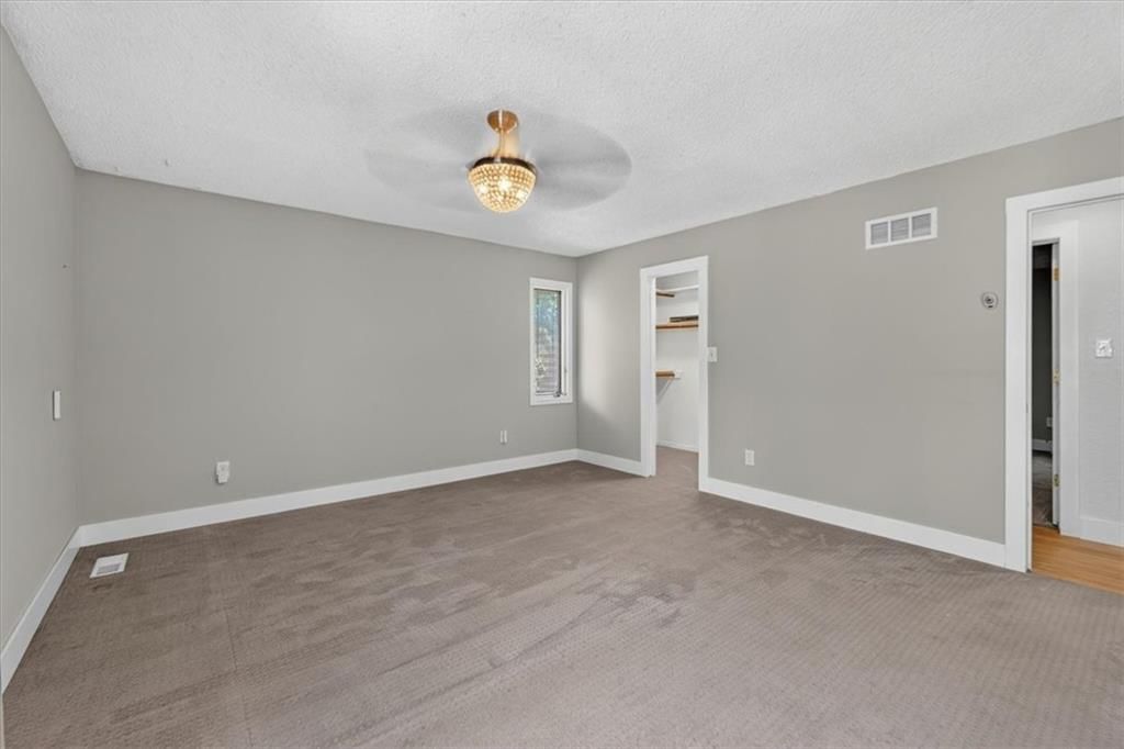 904 SW 44TH Street — photo 18