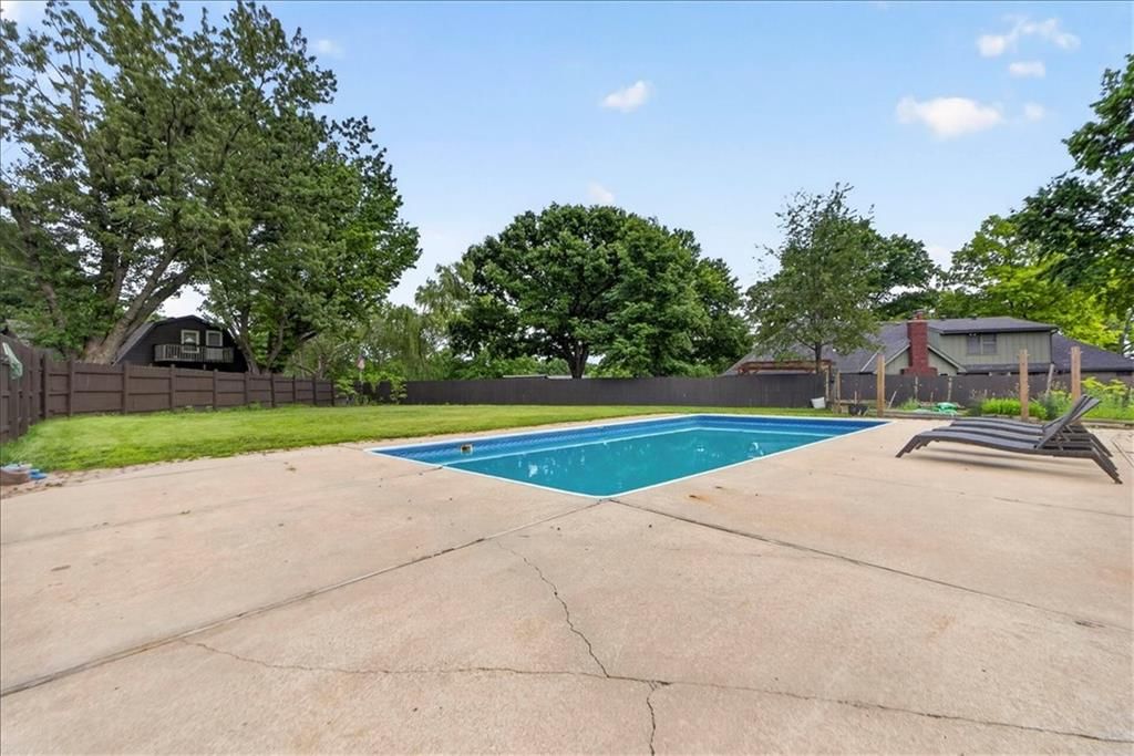 904 SW 44TH Street — photo 39