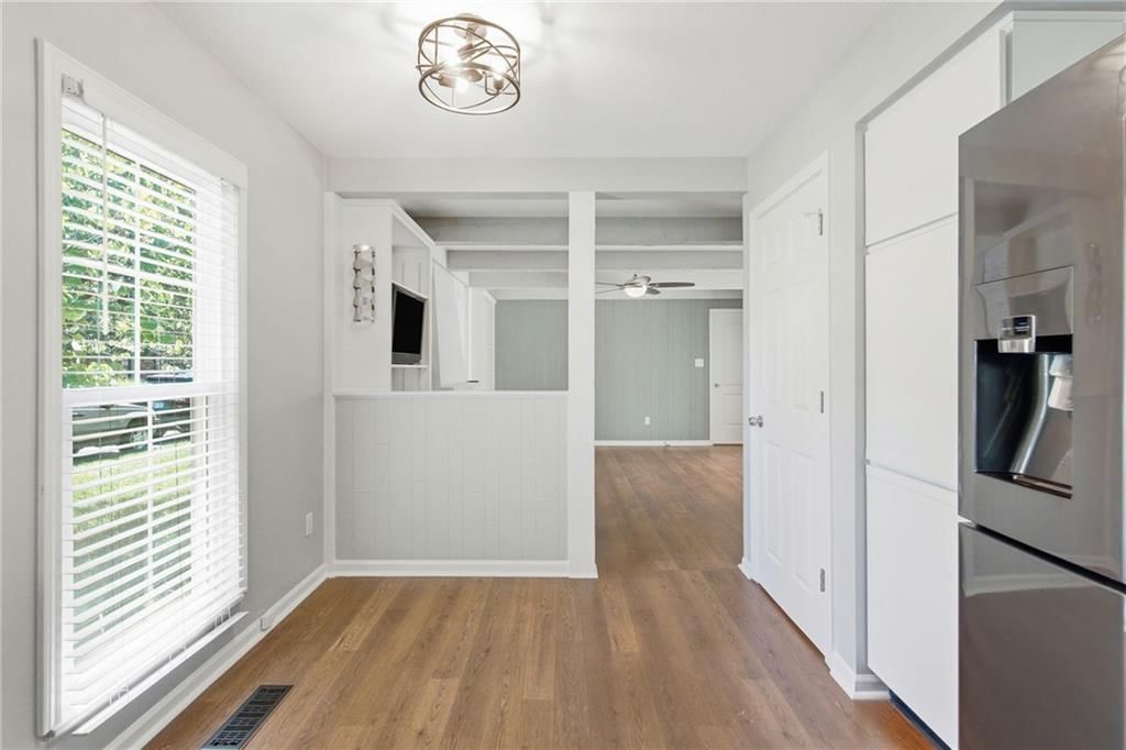 10240 Conser Street — photo 14