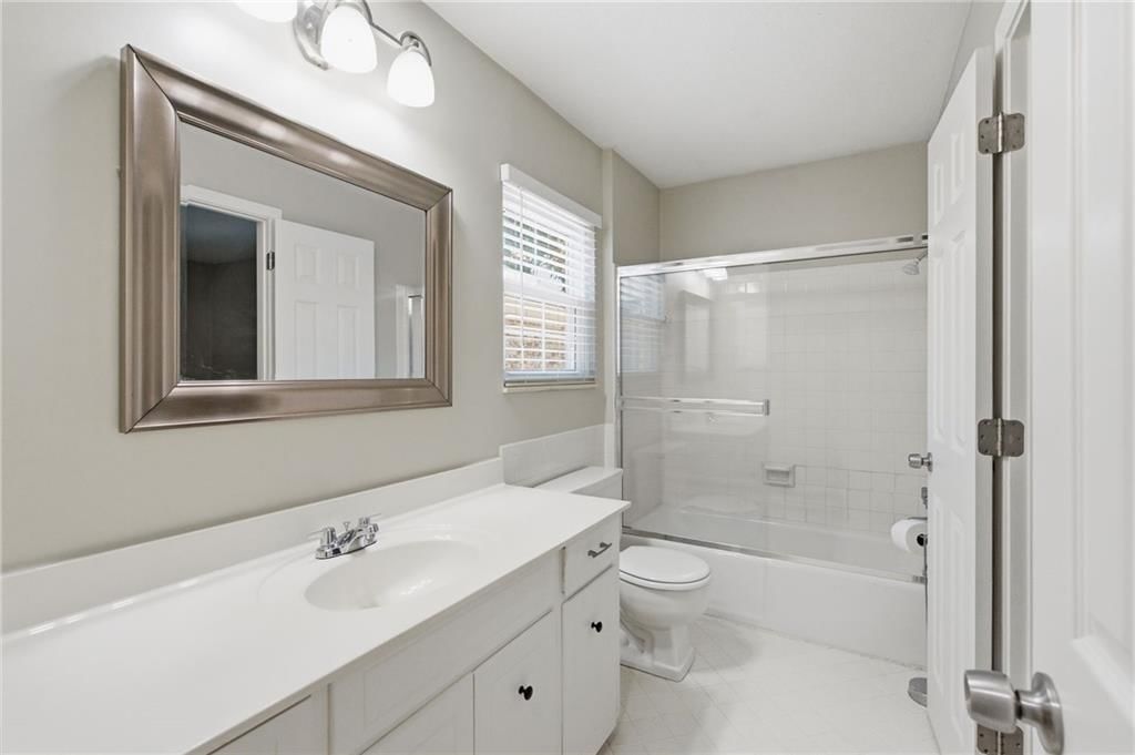 10240 Conser Street — photo 23