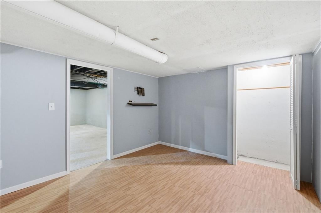 10240 Conser Street — photo 27
