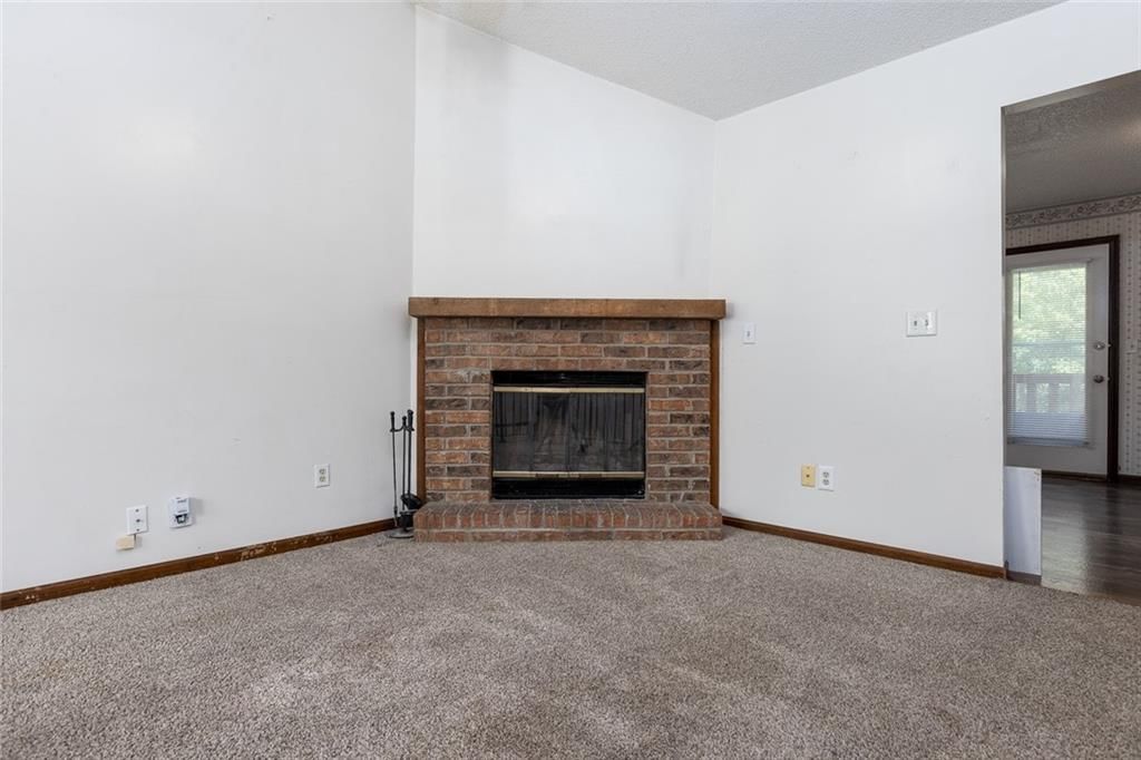 7505-7507 NW 82nd Street — photo 11