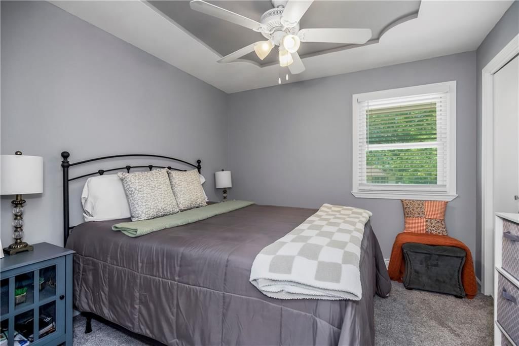 105 Continental Drive — photo 11