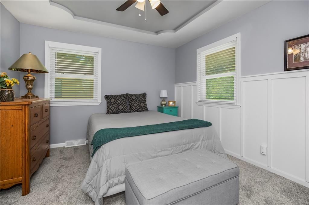 105 Continental Drive — photo 13