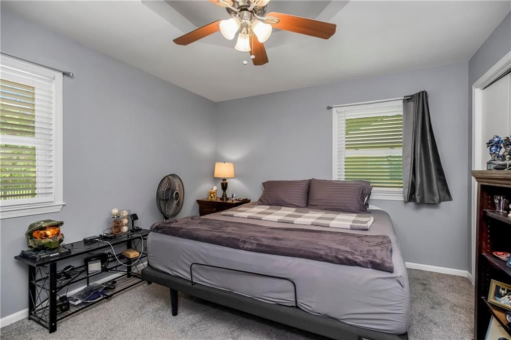 105 Continental Drive — photo 15