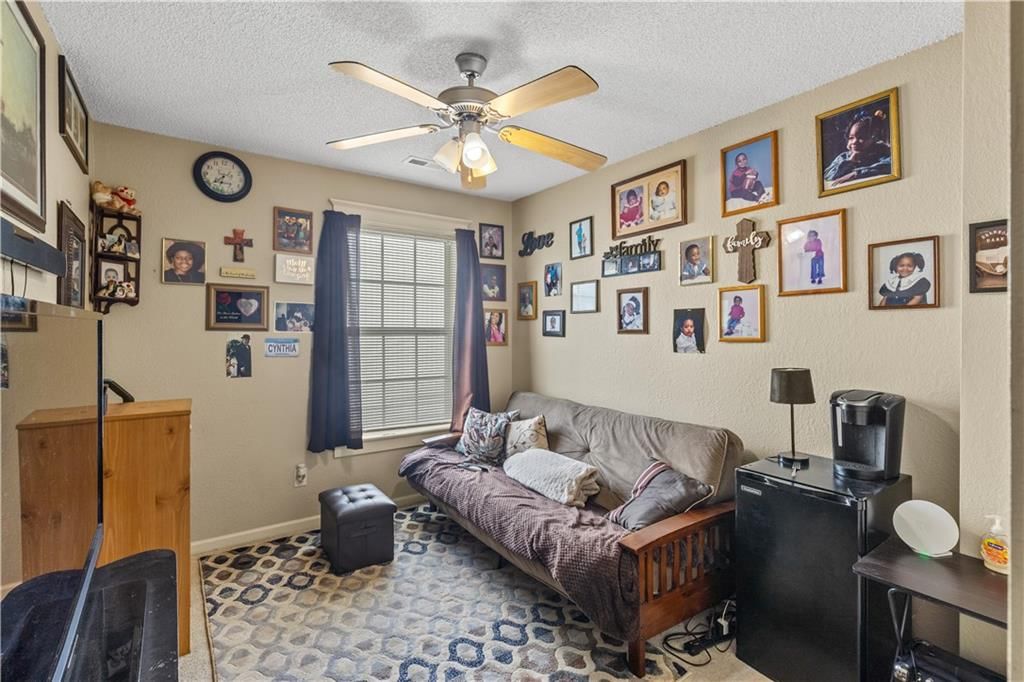 10563 E 46th Terrace — photo 9