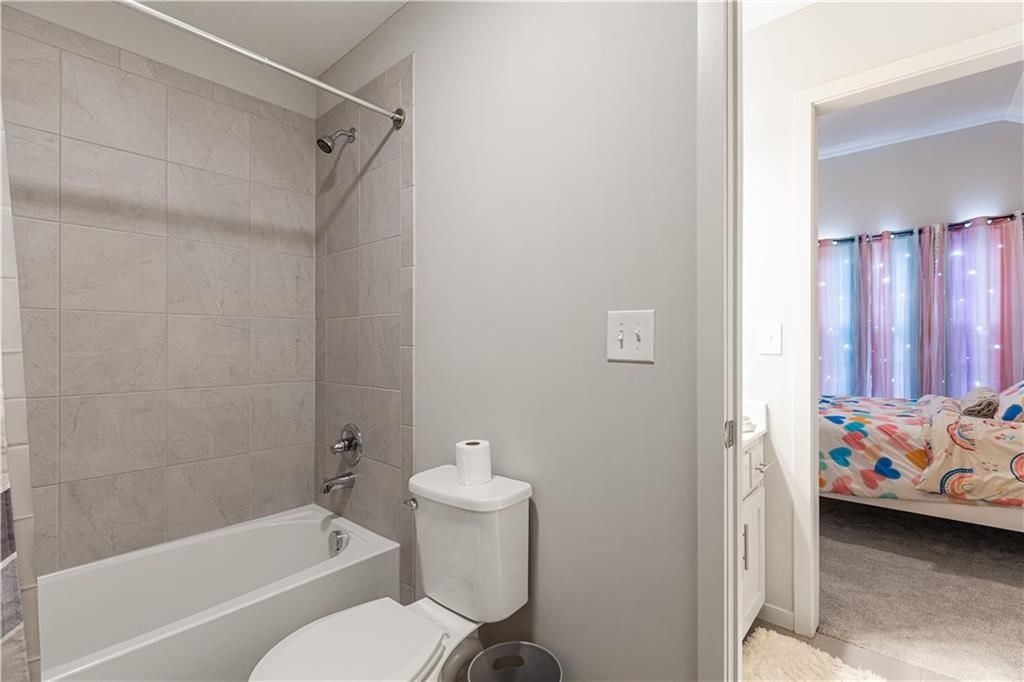 9196 Green Road — photo 38