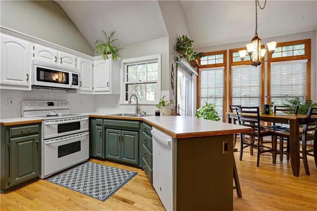 12115 S Alcan Street — photo 23