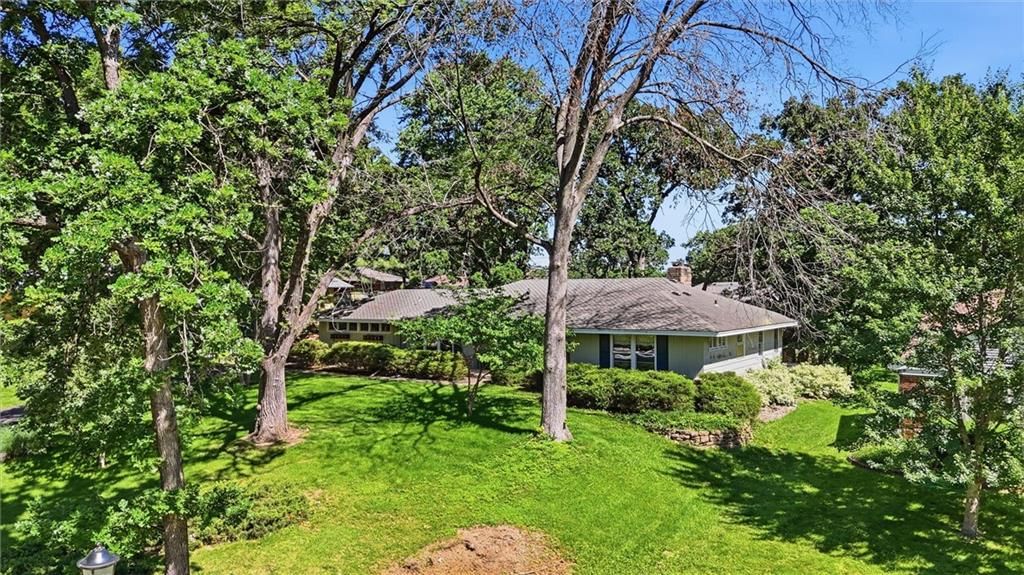 6332 Robinhood Drive — photo 31