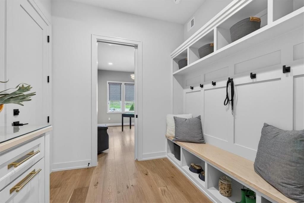 8612 Westridge Court — photo 26