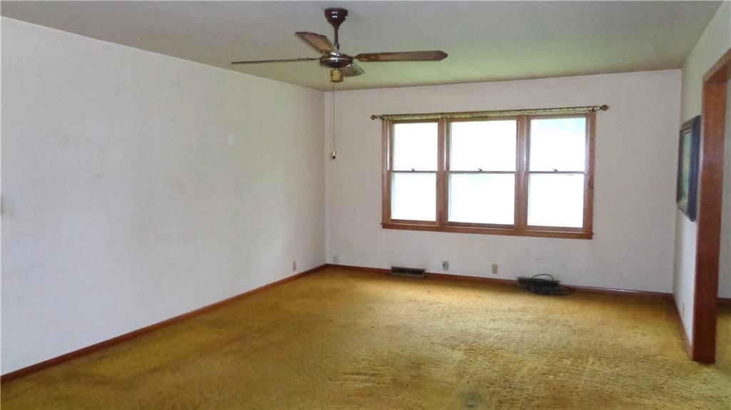 305 S Mitchell Street — photo 6