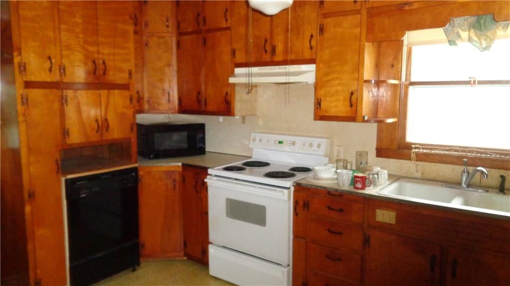 305 S Mitchell Street — photo 7