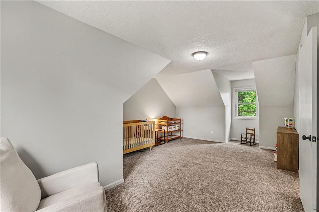 702 Howard Road — photo 15