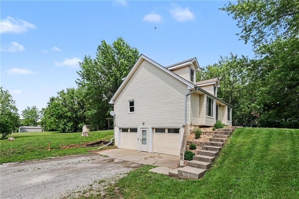 702 Howard Road — photo 24