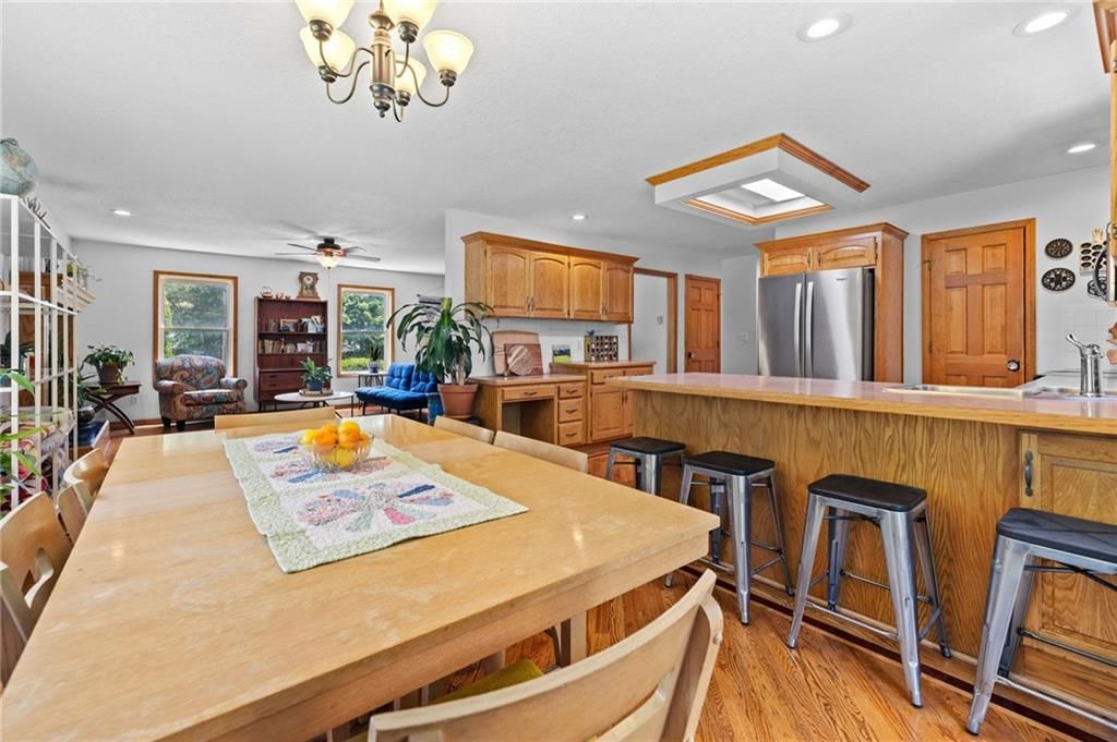 703 N Lincoln Street — photo 13