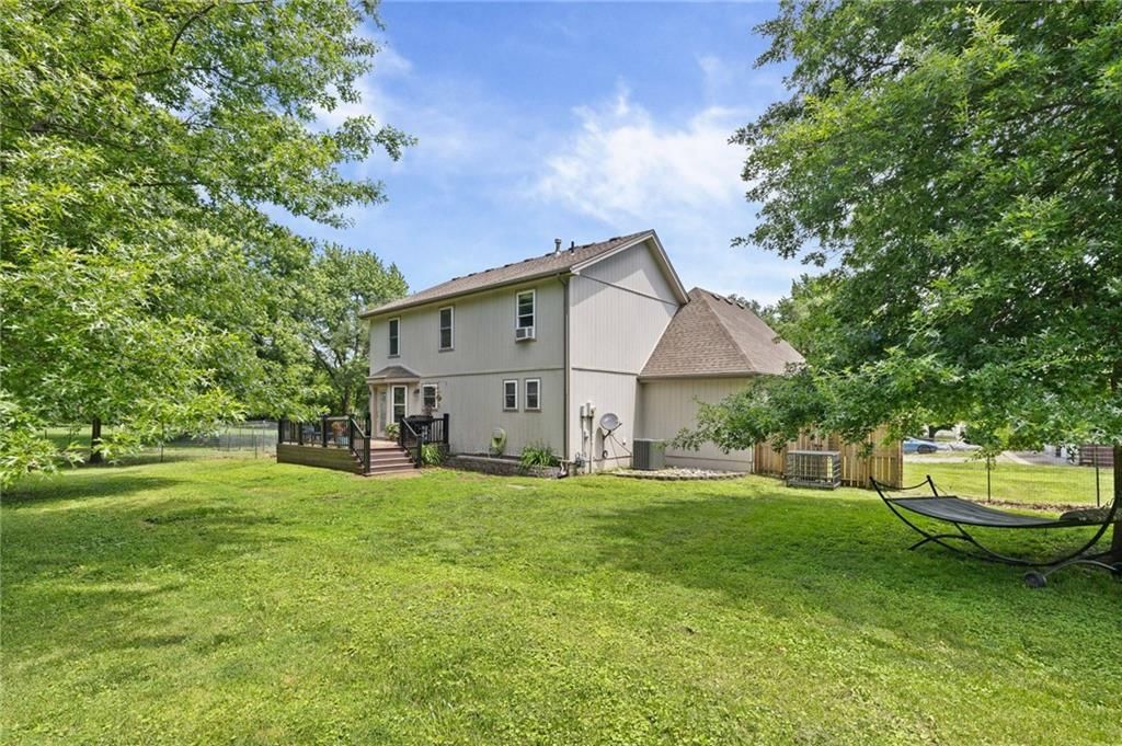 703 N Lincoln Street — photo 47