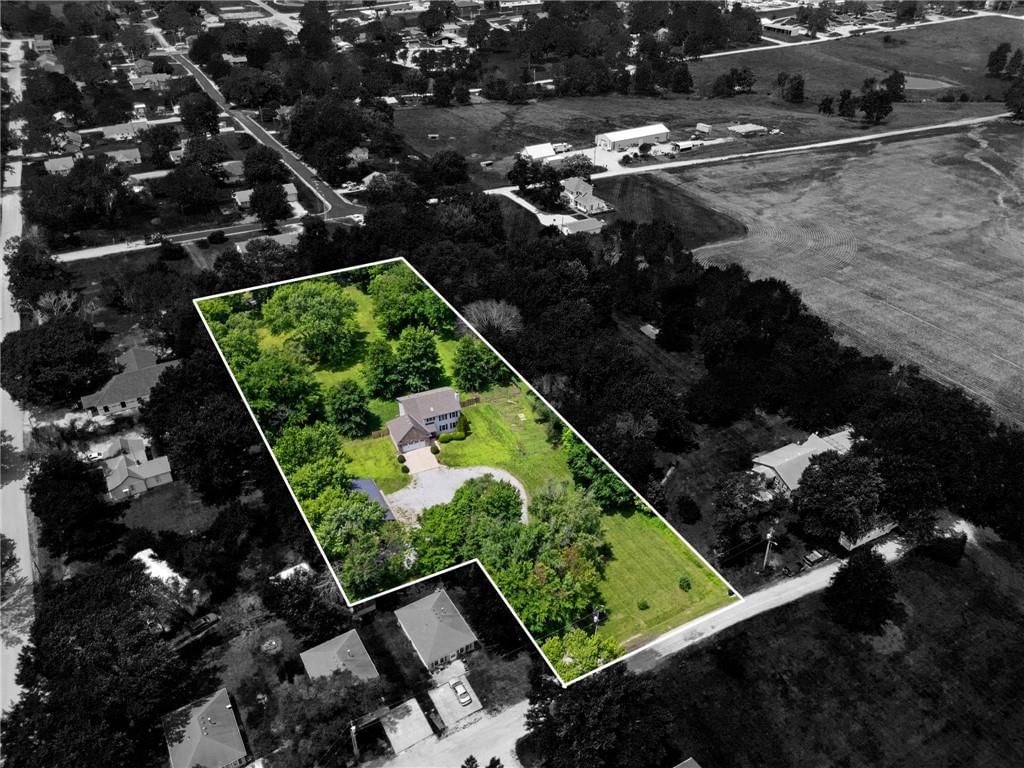 703 N Lincoln Street — photo 60