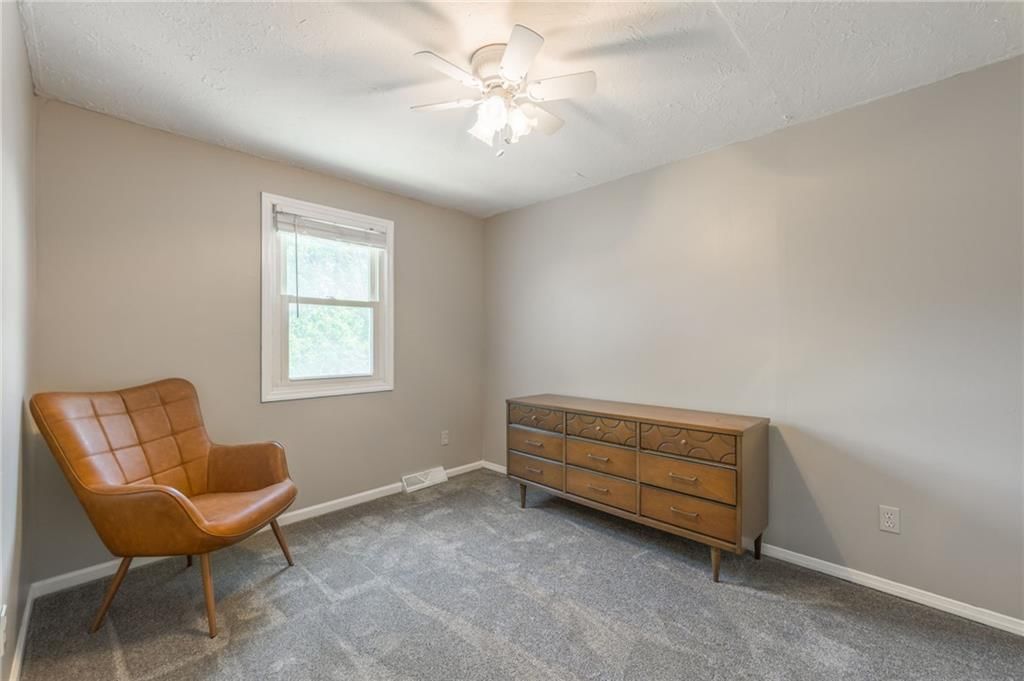 5817 N Colorado Avenue — photo 16