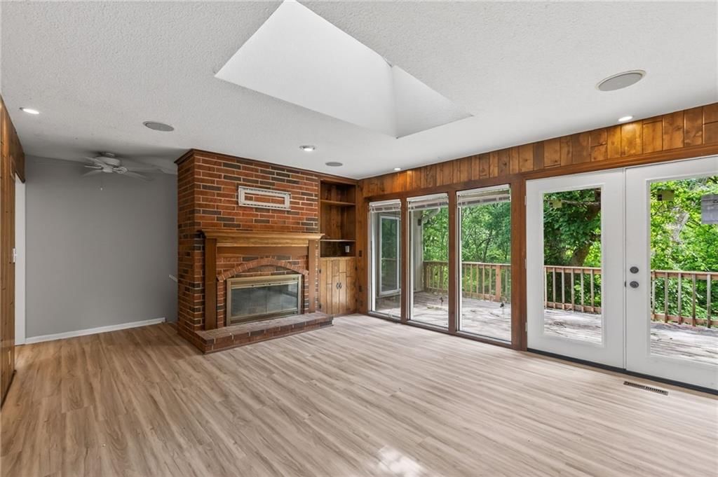 Photo 18 of 45 - 6512 NW Quail Run Drive, Kansas City, MO 64152