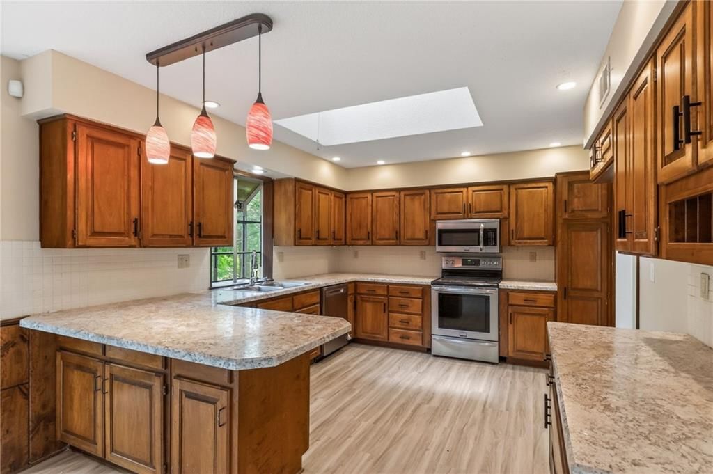 Photo 22 of 45 - 6512 NW Quail Run Drive, Kansas City, MO 64152